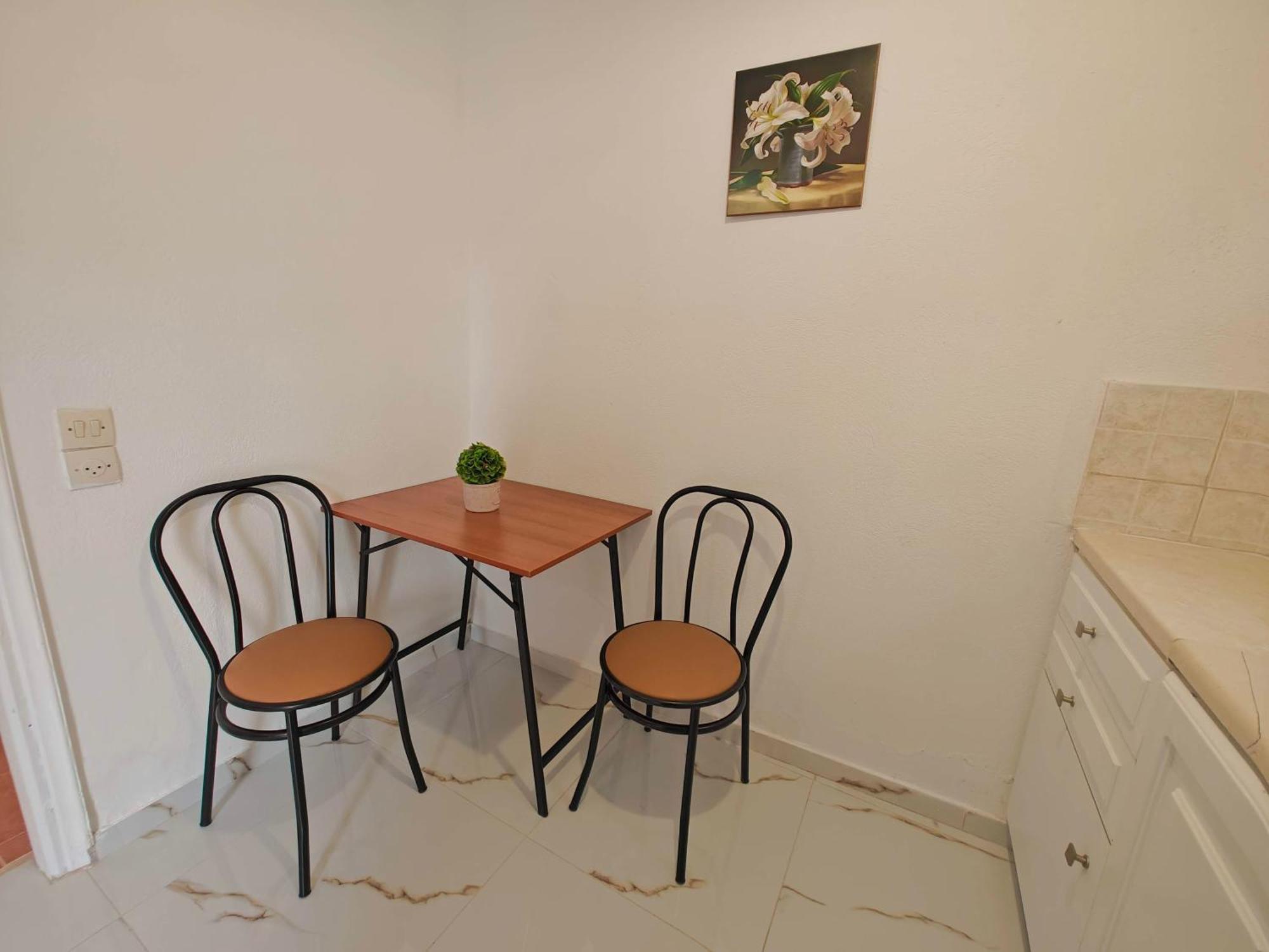 圣乔治斯Elena Pool公寓式酒店 外观 照片